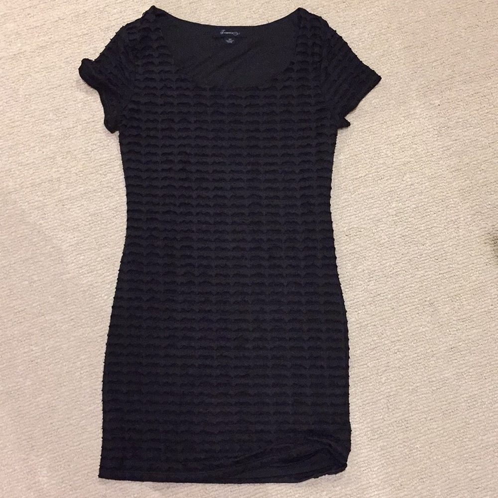 Forever 21 black ruffle bodycon dress worn once!! - Picture 1 of 5
